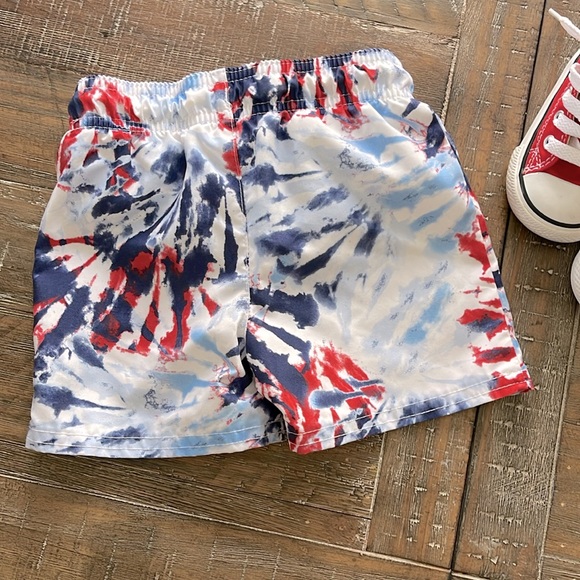 12M Cat & Jack Swim Trunks - Picture 4 of 4